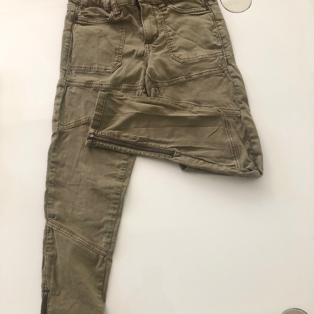 BDG Army Green Ankle Zipper Skinny Pants - XS